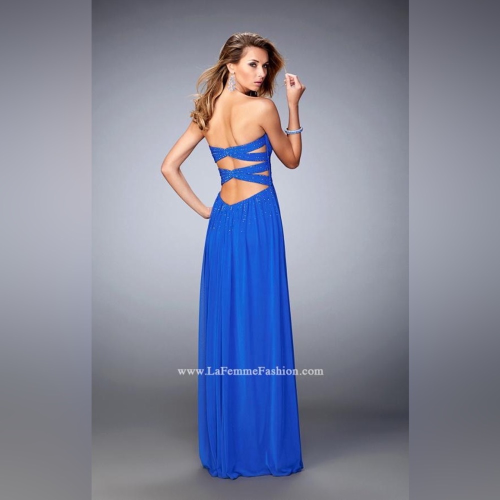 La Femme Dress - Picture 5 of 10